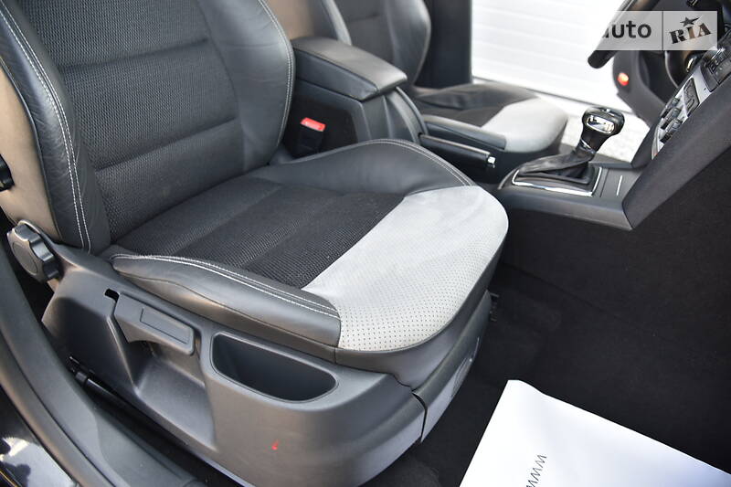 Седан Skoda Octavia 2009 в Дрогобичі