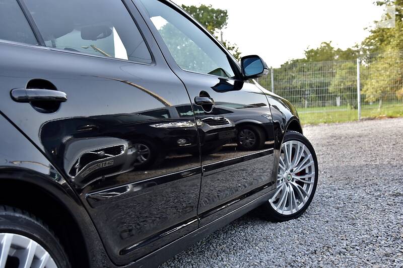 Седан Skoda Octavia 2009 в Дрогобичі