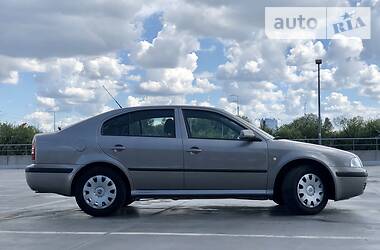 Седан Skoda Octavia 2007 в Киеве