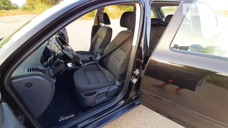 Універсал Skoda Octavia 2011 в Стрию фото 36 Універсал Skoda Octavia 2011 в Стрию