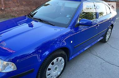 Хетчбек Skoda Octavia 2004 в 