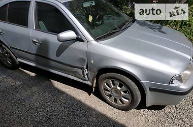 Ліфтбек Skoda Octavia 2003 в 