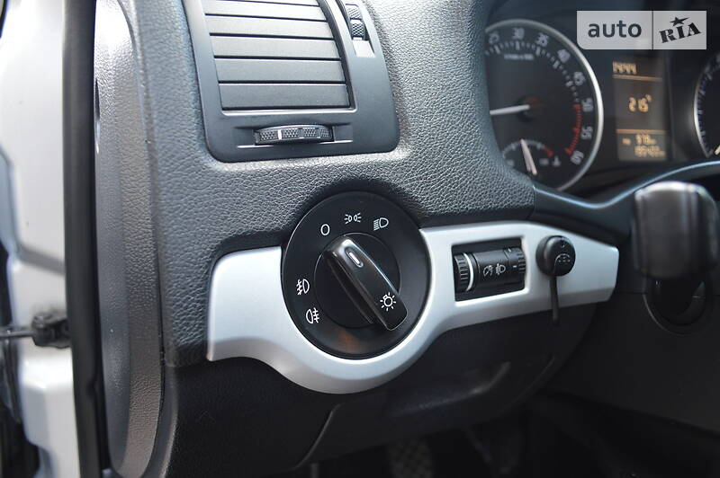 Седан Skoda Octavia 2011 в Дрогобичі
