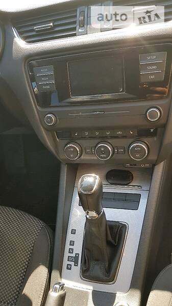 Універсал Skoda Octavia 2016 в Дніпрі