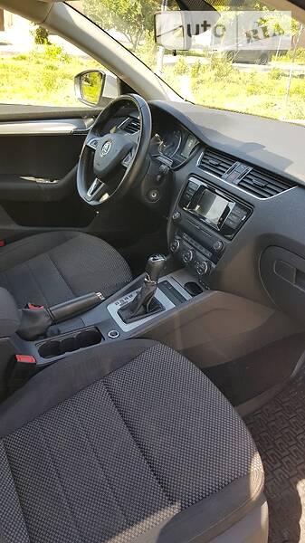 Універсал Skoda Octavia 2016 в Дніпрі