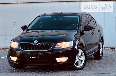 Седан Skoda Octavia 2015 в Одессе