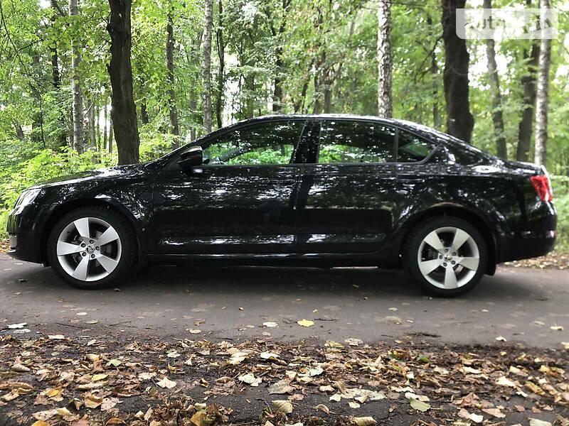 Седан Skoda Octavia 2015 в Козятині