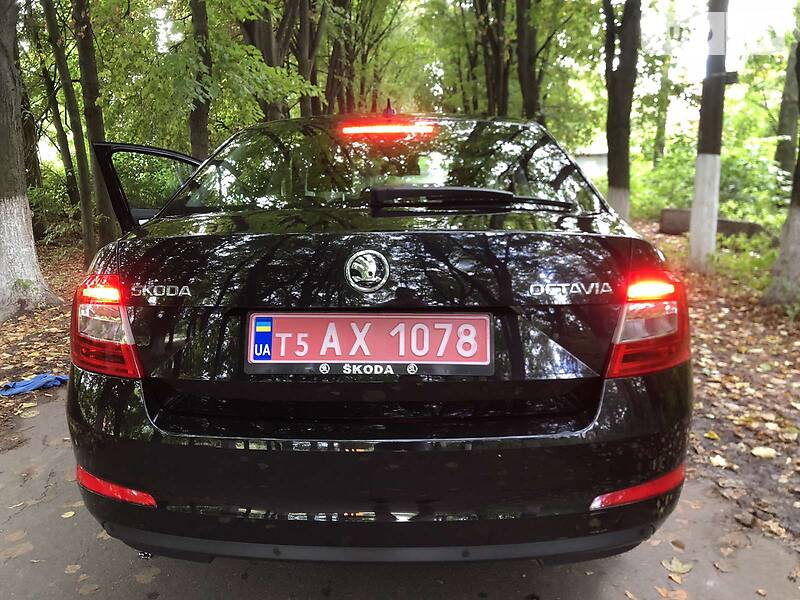 Седан Skoda Octavia 2015 в Козятині