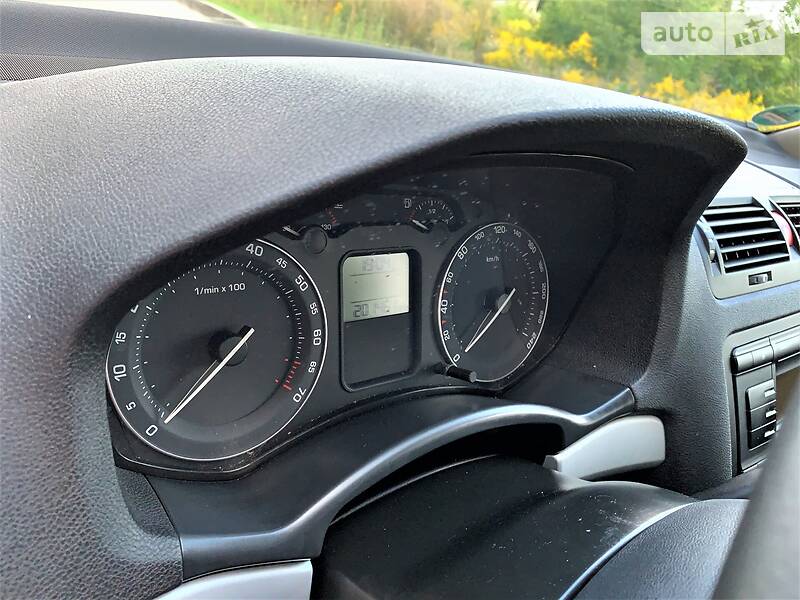 Універсал Skoda Octavia 2006 в Рівному