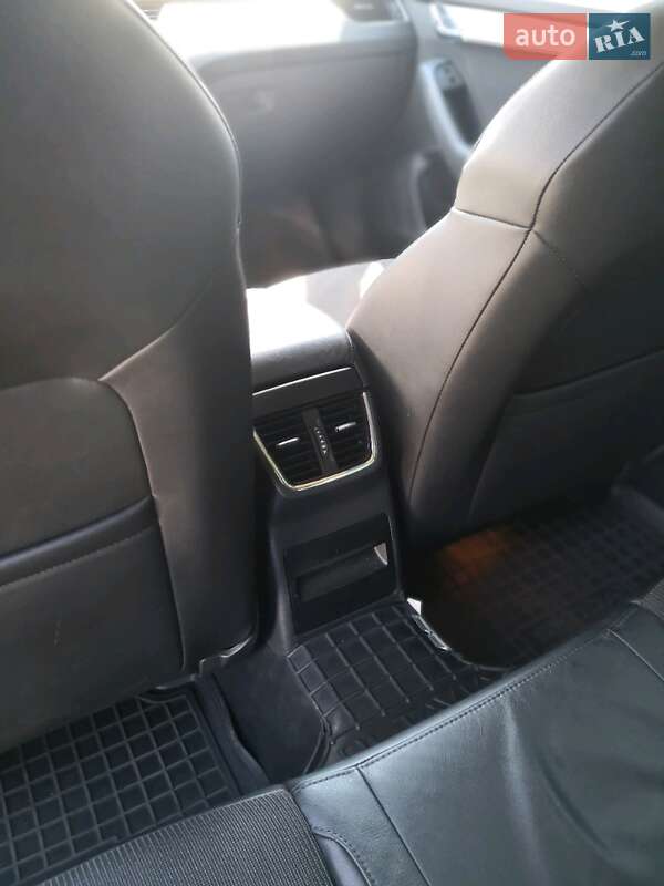 Универсал Skoda Octavia 2013 в Лохвице