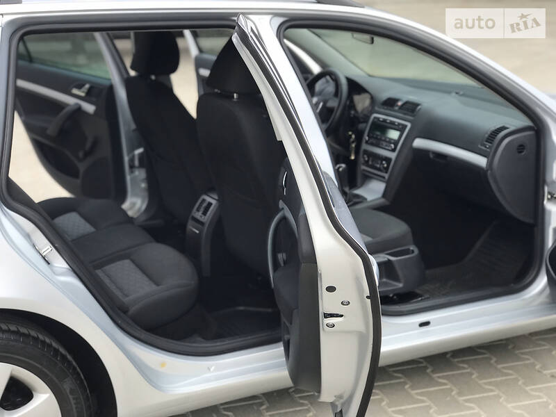 Универсал Skoda Octavia 2011 в Житомире