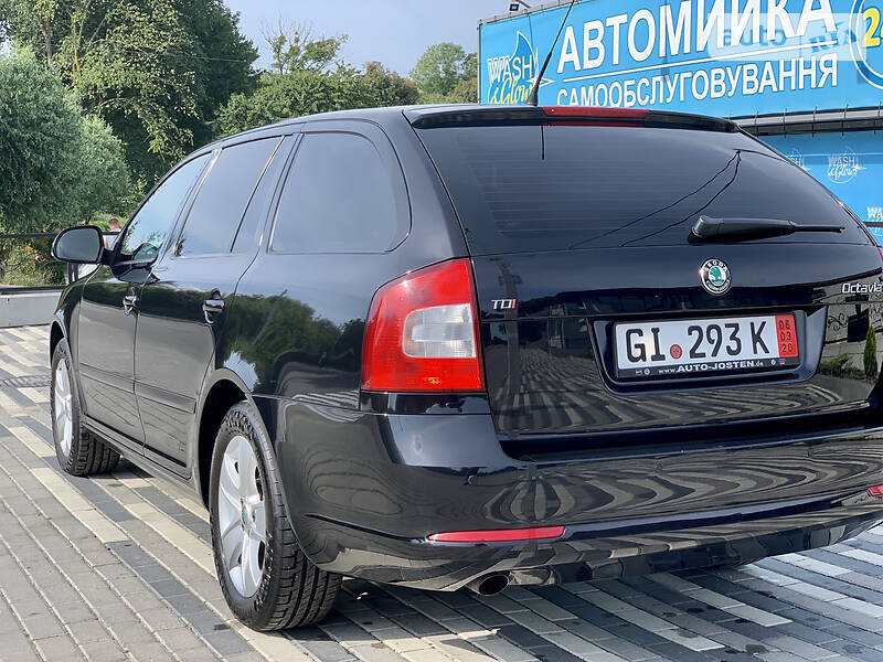 Універсал Skoda Octavia 2012 в Хмельницькому