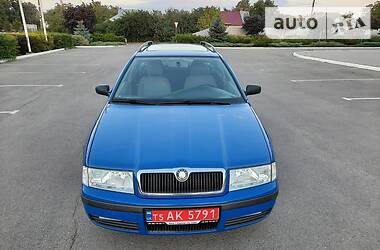 Универсал Skoda Octavia 2002 в Полтаве