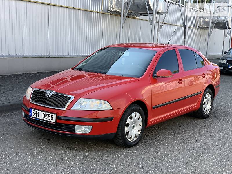 Ліфтбек Skoda Octavia 2006 в Іршаві