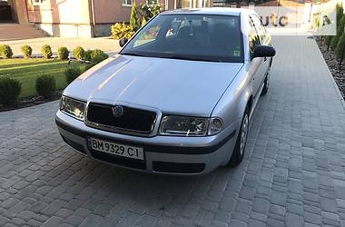 Лифтбек Skoda Octavia 2003 в Сумах