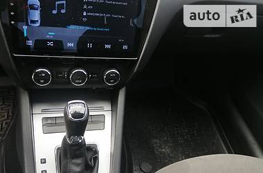 Ліфтбек Skoda Octavia 2014 в 