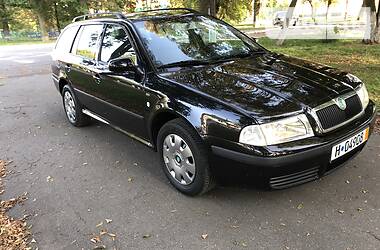 Универсал Skoda Octavia 2002 в Виннице