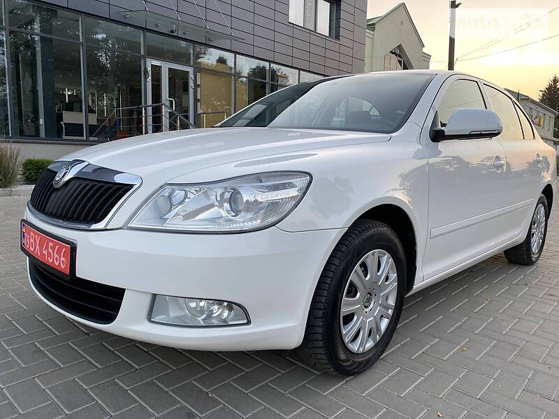 Седан Skoda Octavia 2010 в Белой Церкви