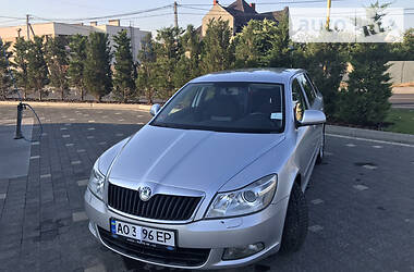 Универсал Skoda Octavia 2010 в Ужгороде