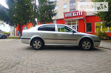 Лифтбек Skoda Octavia 2005 в Староконстантинове