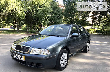 Седан Skoda Octavia 2005 в Староконстантинове