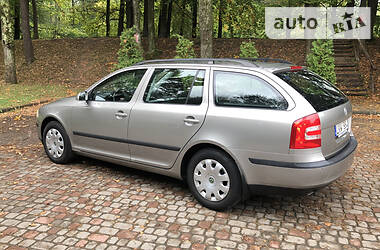 Универсал Skoda Octavia 2008 в Дрогобыче