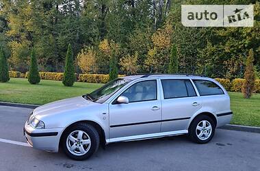 Универсал Skoda Octavia 2001 в Виннице