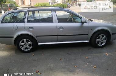 Універсал Skoda Octavia 2010 в 