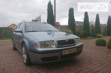 Универсал Skoda Octavia 2001 в Надворной