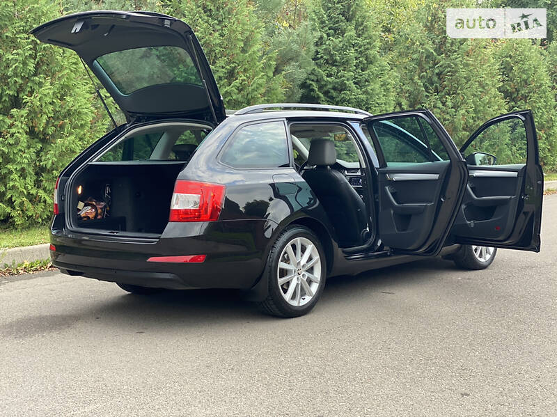 Универсал Skoda Octavia 2014 в Ровно