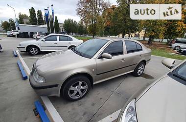 Лифтбек Skoda Octavia 2005 в Киеве