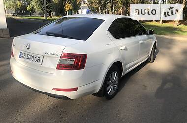 Хэтчбек Skoda Octavia 2013 в Кривом Роге