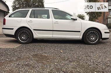 Универсал Skoda Octavia 2008 в Жмеринке