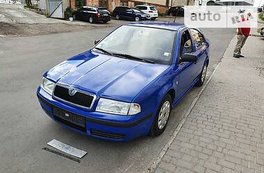 Хэтчбек Skoda Octavia 2002 в Львове