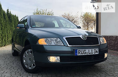 Седан Skoda Octavia 2006 в Самборе