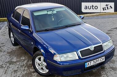 Седан Skoda Octavia 2008 в Ивано-Франковске