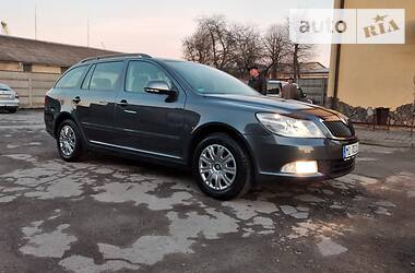 Универсал Skoda Octavia 2009 в Владимир-Волынском