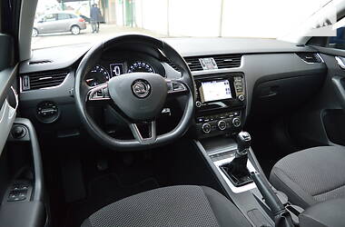 Универсал Skoda Octavia 2014 в Стрые