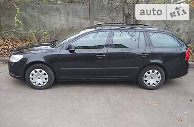 Универсал Skoda Octavia 2010 в Виннице