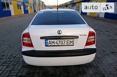 Хэтчбек Skoda Octavia 2004 в Житомире