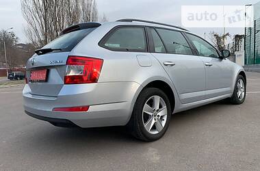 Универсал Skoda Octavia 2015 в Киеве