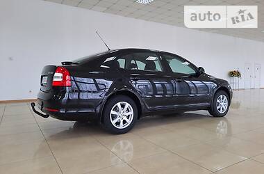 Седан Skoda Octavia 2009 в Кропивницькому