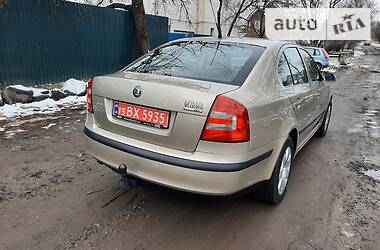 Хэтчбек Skoda Octavia 2005 в 
