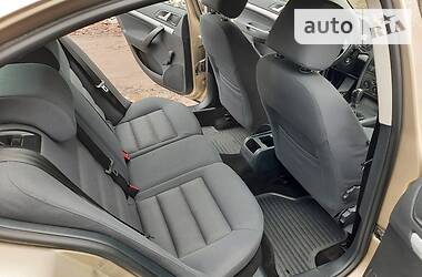 Хэтчбек Skoda Octavia 2005 в 