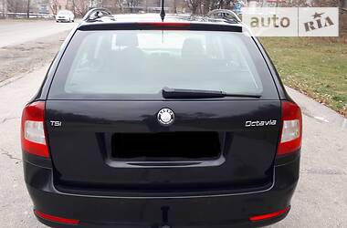 Универсал Skoda Octavia 2010 в Днепре