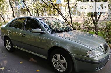 Хэтчбек Skoda Octavia 2003 в Киеве