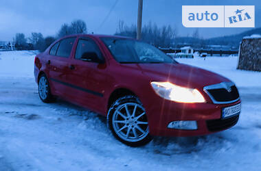 Седан Skoda Octavia 2010 в 