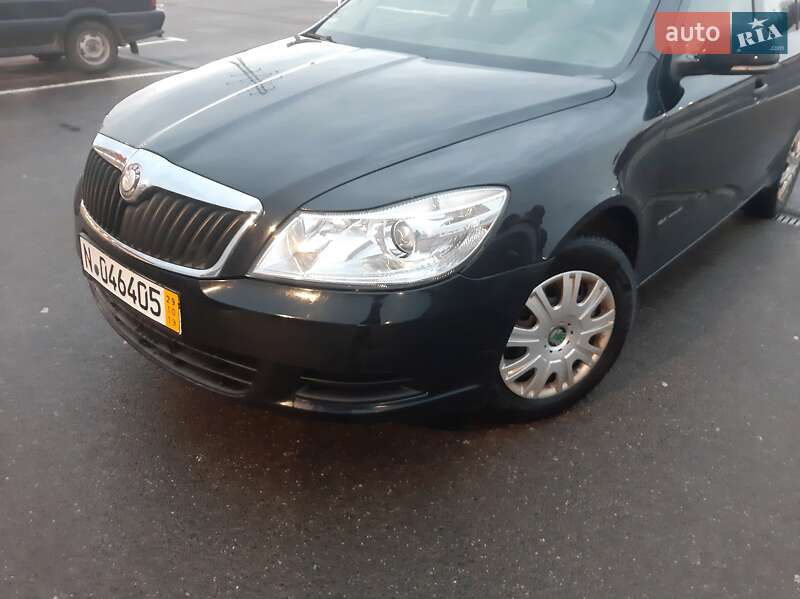 Универсал Skoda Octavia 2010 в Ужгороде