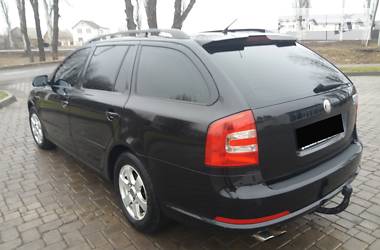 Универсал Skoda Octavia 2007 в Покровске