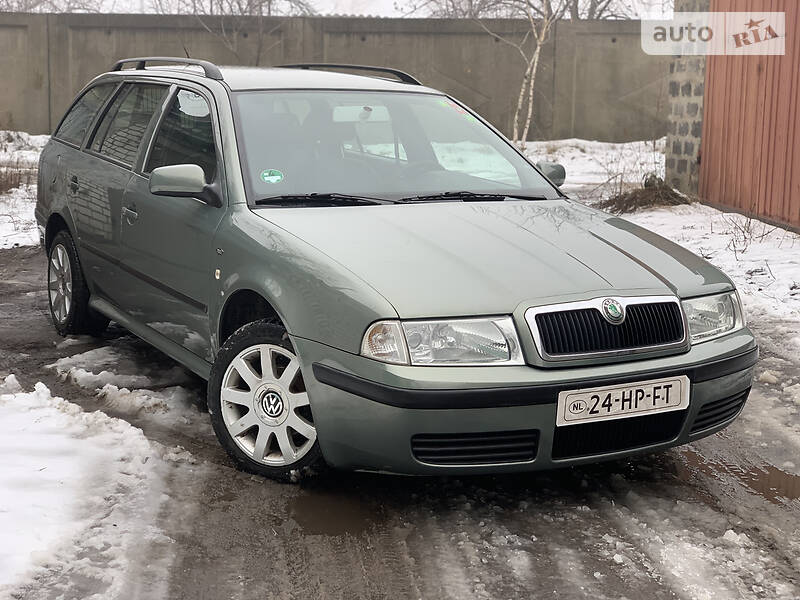 Универсал Skoda Octavia 2001 в Харькове